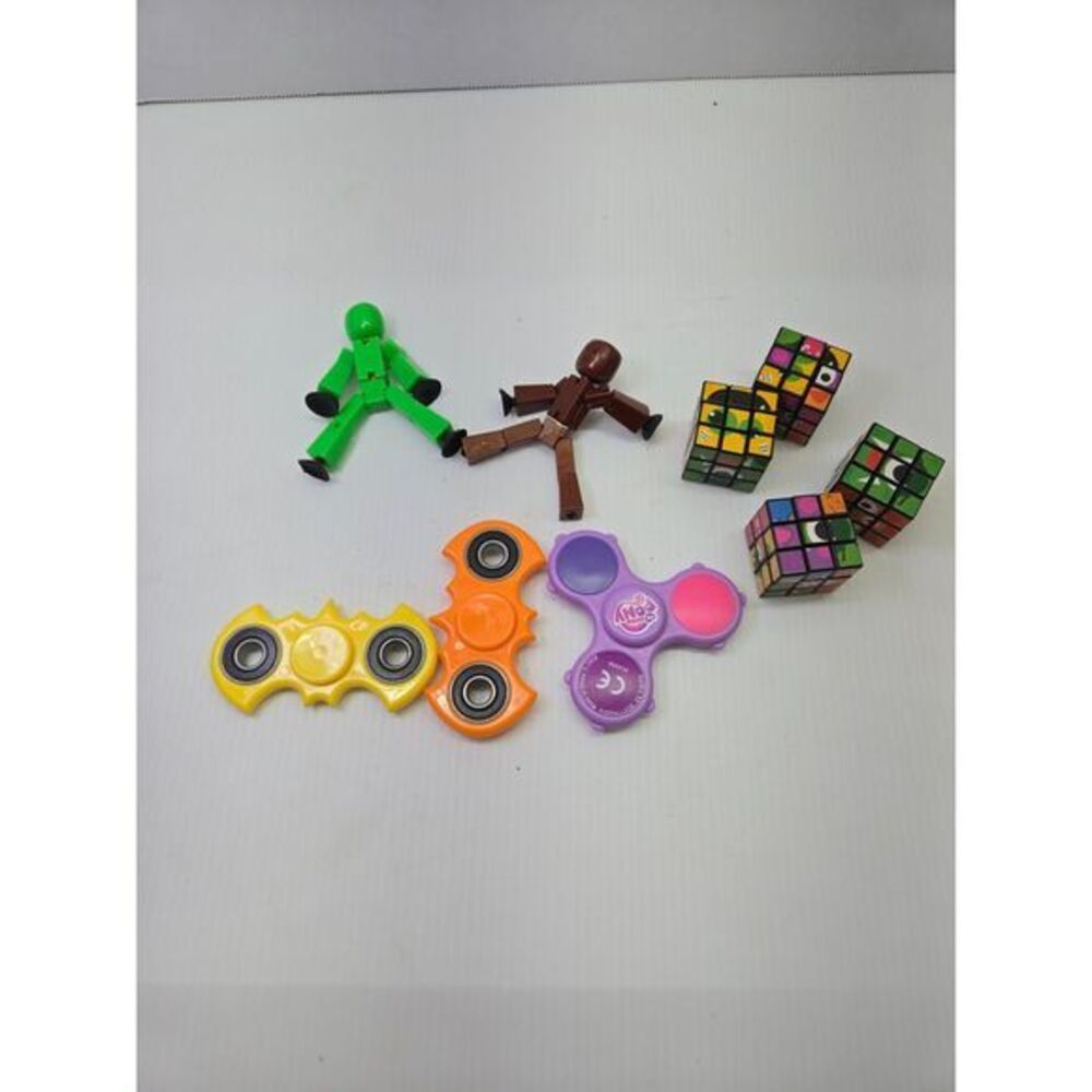 Fidget Toy Bundle - Mini Rubik's Cubes,‎ Spinners & Stickman Figures Collection